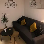 דירה Lovely Cozy *