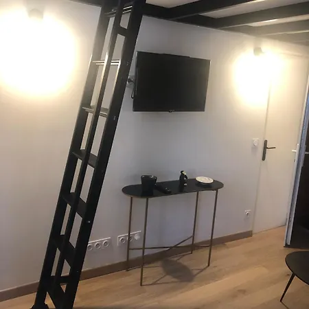 Lovely Cozy 니스